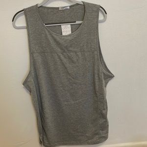 Grey tank top